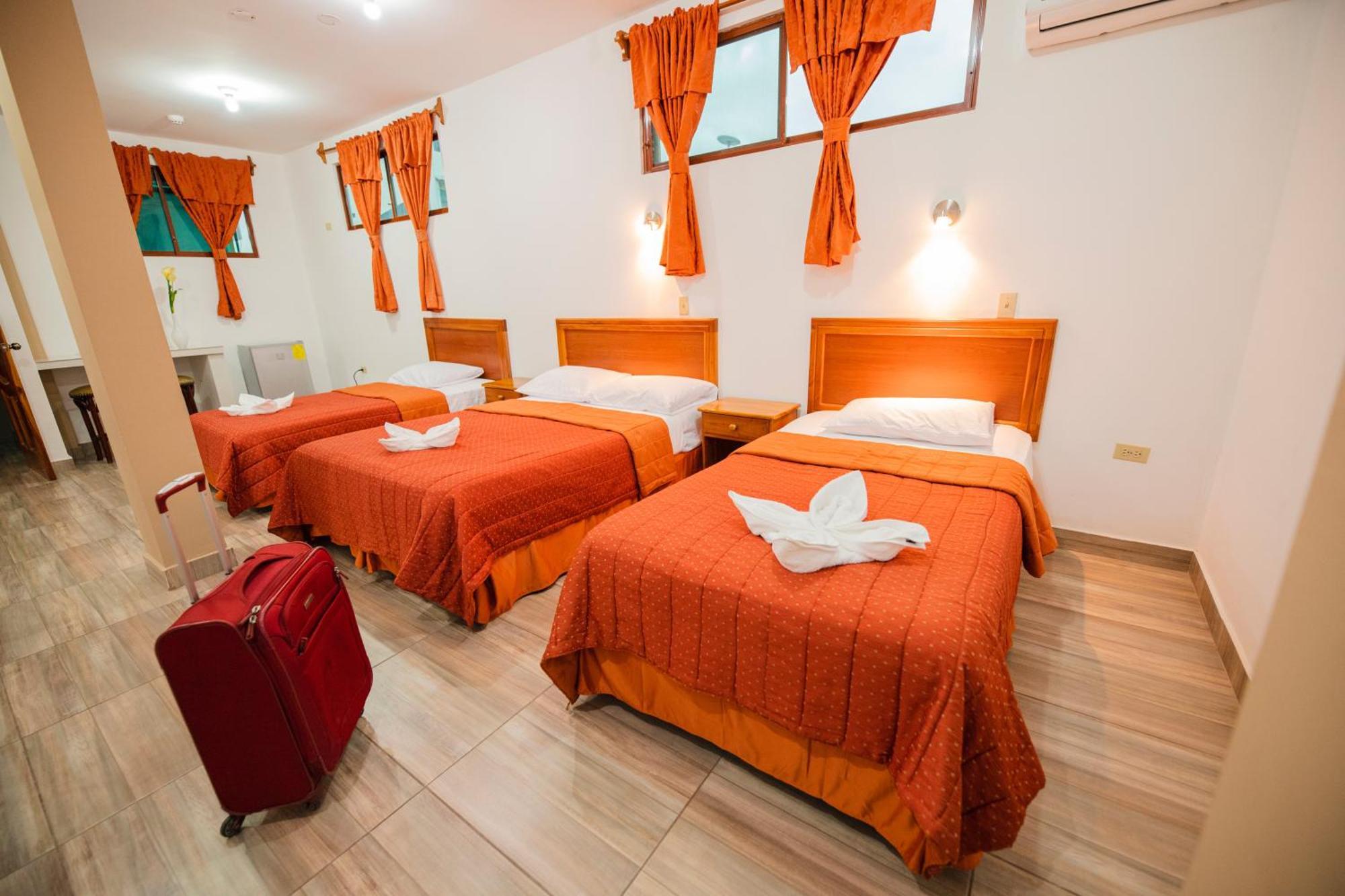 Suites En El Centro Puerto Ayora  Extérieur photo