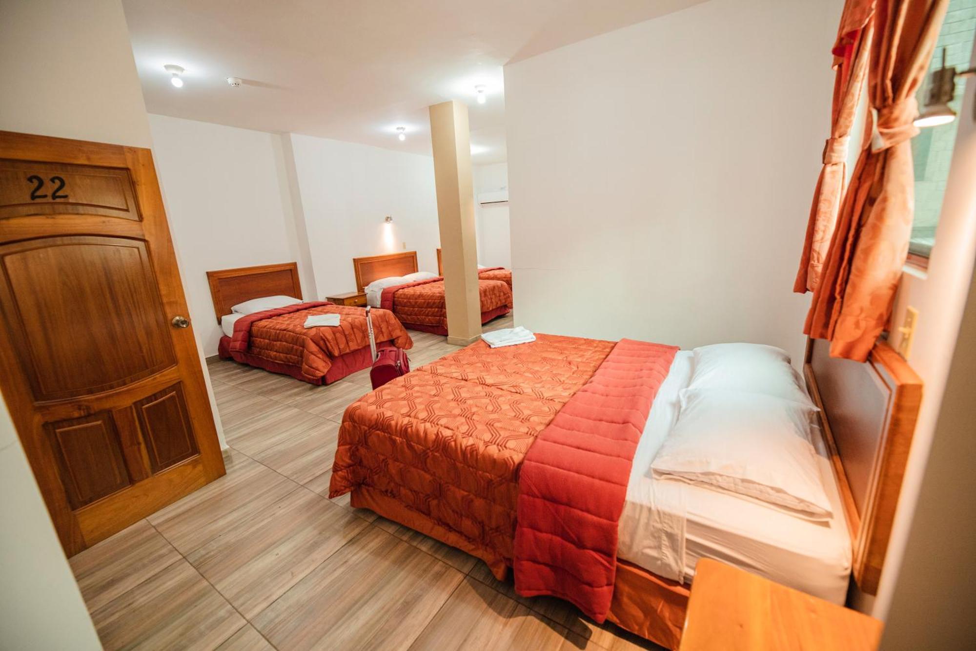 Suites En El Centro Puerto Ayora  Extérieur photo